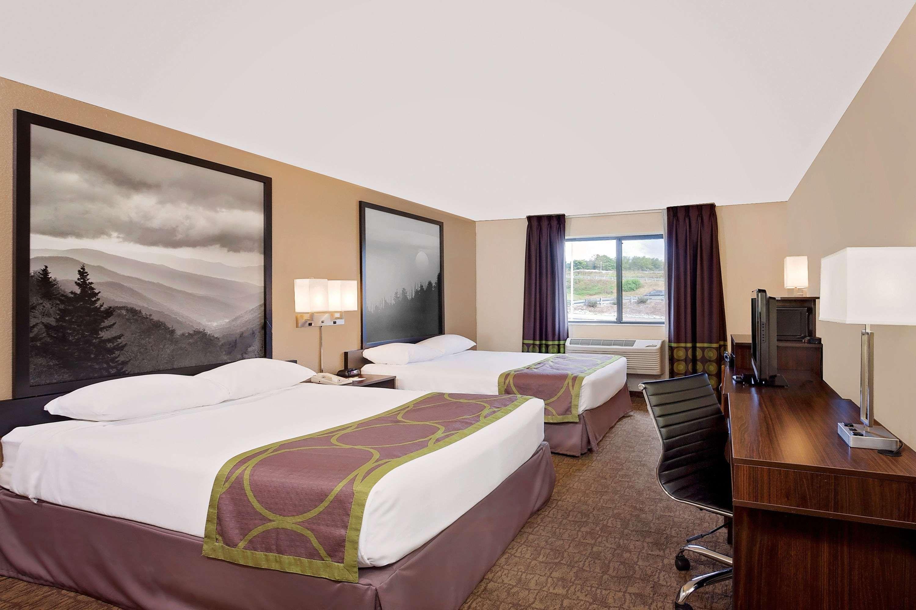 Super 8 By Wyndham Lebanon Hotel Buitenkant foto